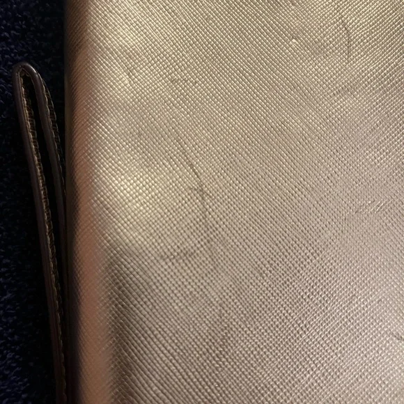 Kate Spade Gold Metallic Saffiano Leather Zip Around Wallet/Wristlet - Picture 6 of 14